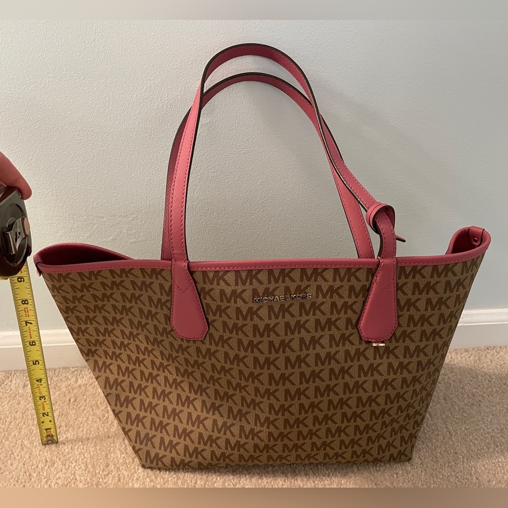 MICHAEL KORS TOTE BAG